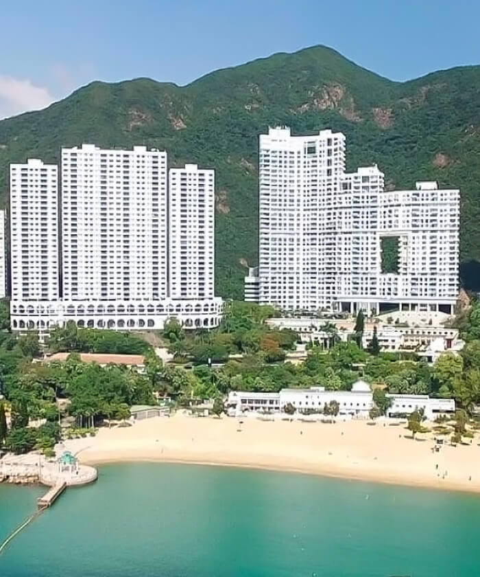 Living at the repulse bay_southside living