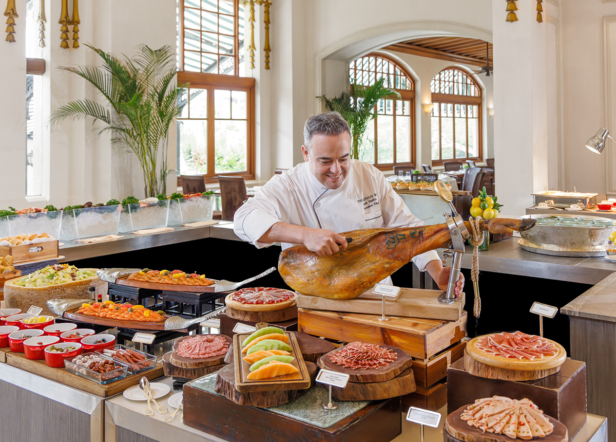 The Repulse Bay | Dining | The Verandah | Sunday Brunch Buffet