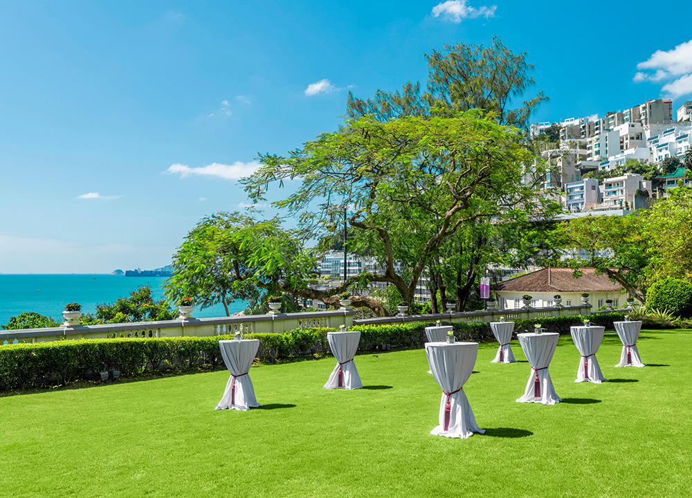 Venue details_The Front Lawn1