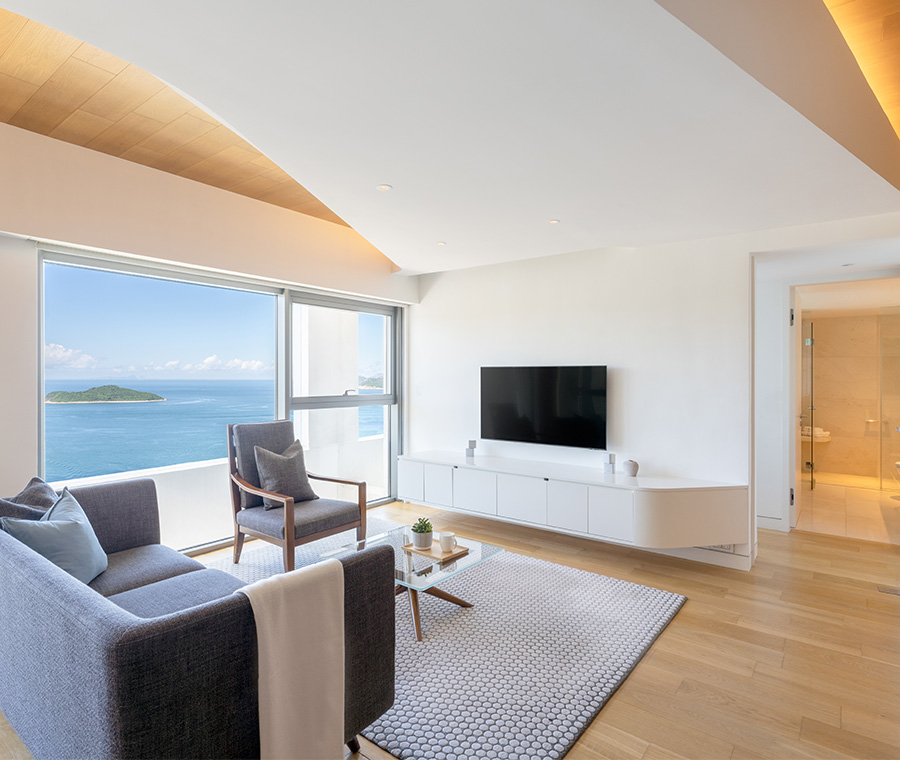 The Repulse Bay Sea Views